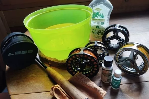 Moulinet De Pêche à La Mouche - Lancer D'appâts En Plastique, Noir, Neuf